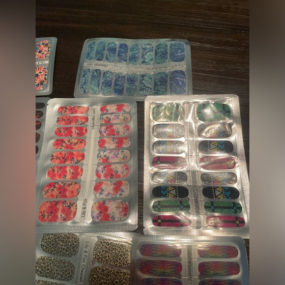 BN 14 packs of lily and fox nail wraps - Picture 5 of 5